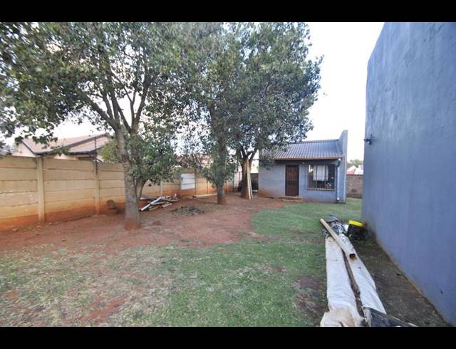 4 BEDROOM HOUSE FOR SALE IN DAWN PARK